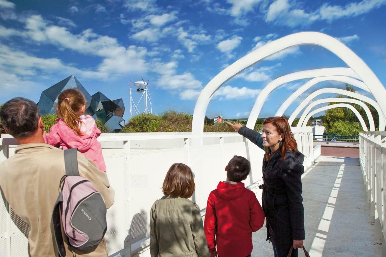Hotel Du Futuroscope 若奈克兰 外观 照片